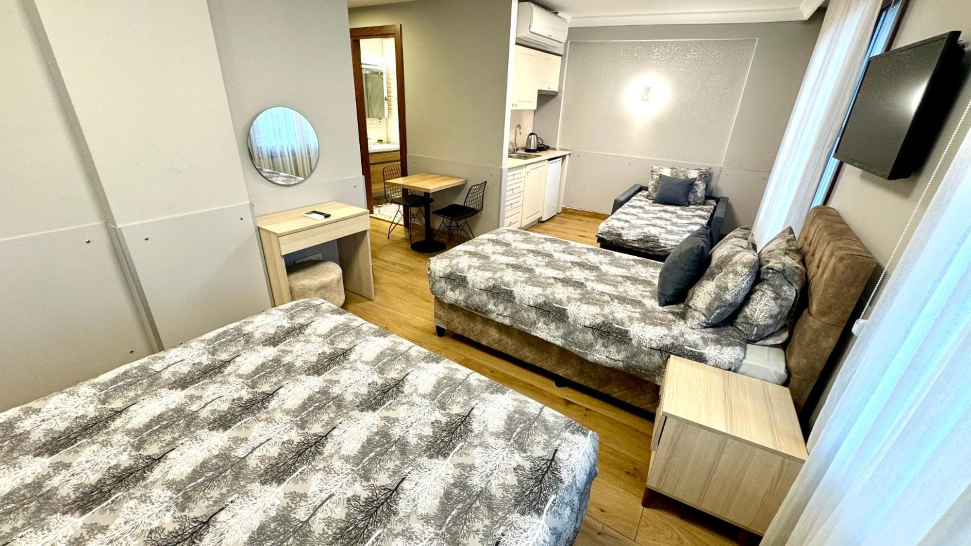 Seven Suites & Apart Sultanahmet Istanbul Bagian luar foto